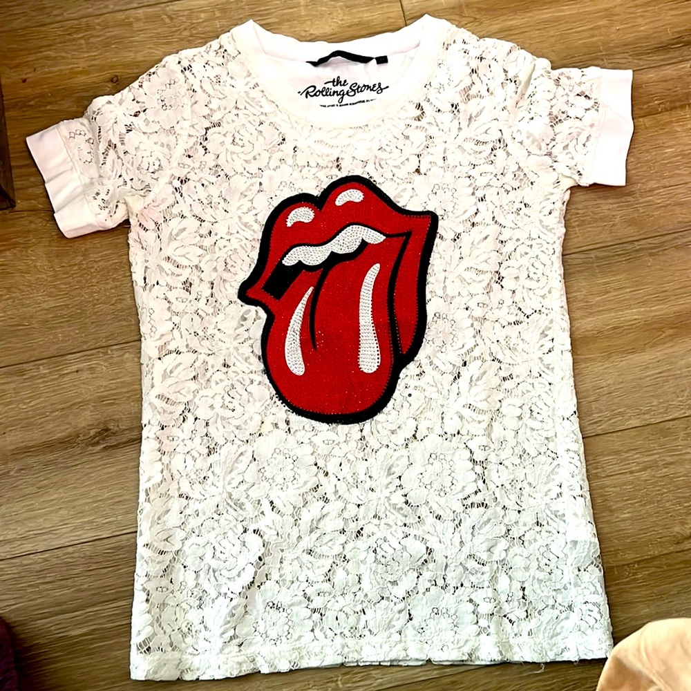 It Is In Very Good Condition With No Defects - image 1